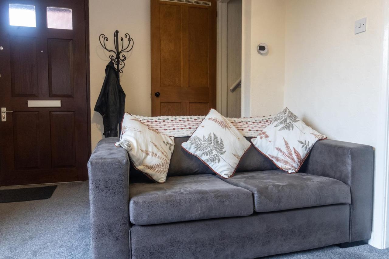 Appartement Adrian House, Near Hospital, Easy Parking + Garden à Carlisle  Extérieur photo